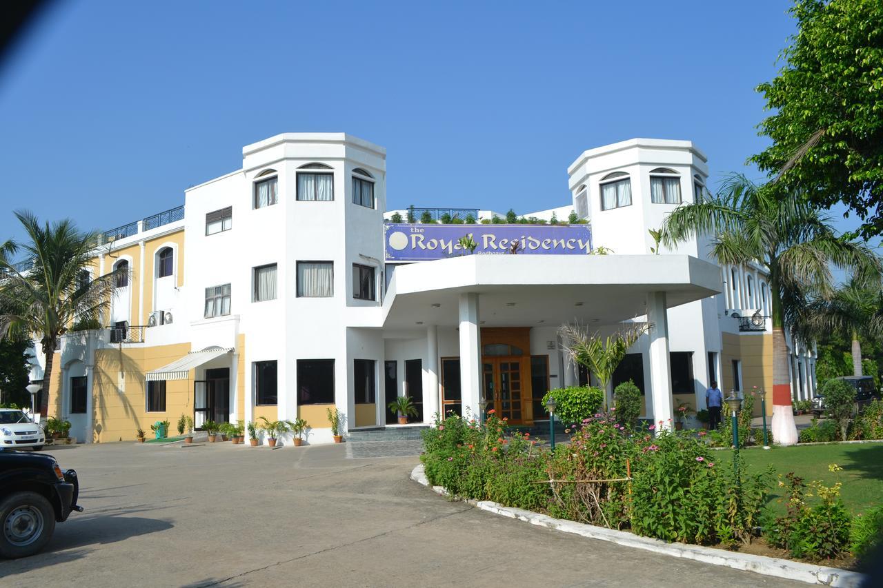 The Royal Residency Hotel Bodhgaya Bagian luar foto